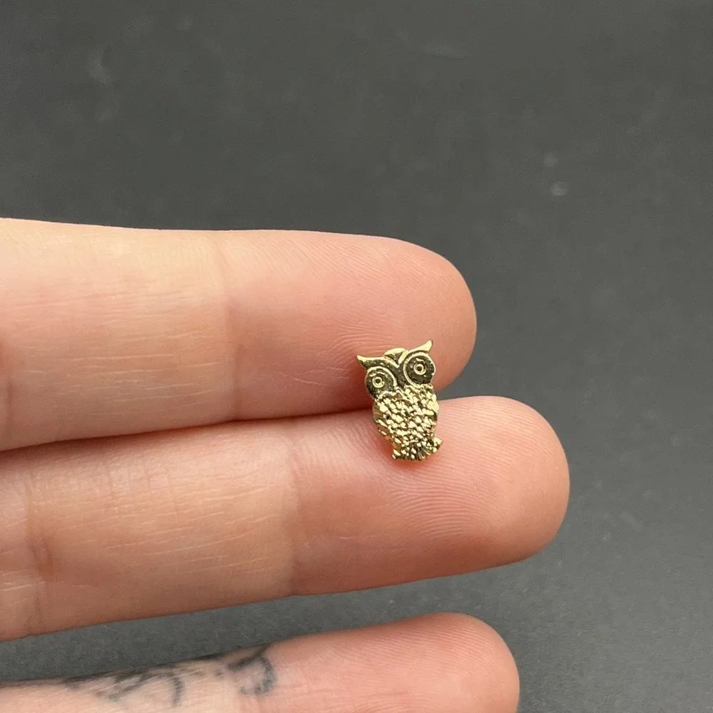 Owl‎ Bird Tiny Gold Tone Lapel Hat Pin